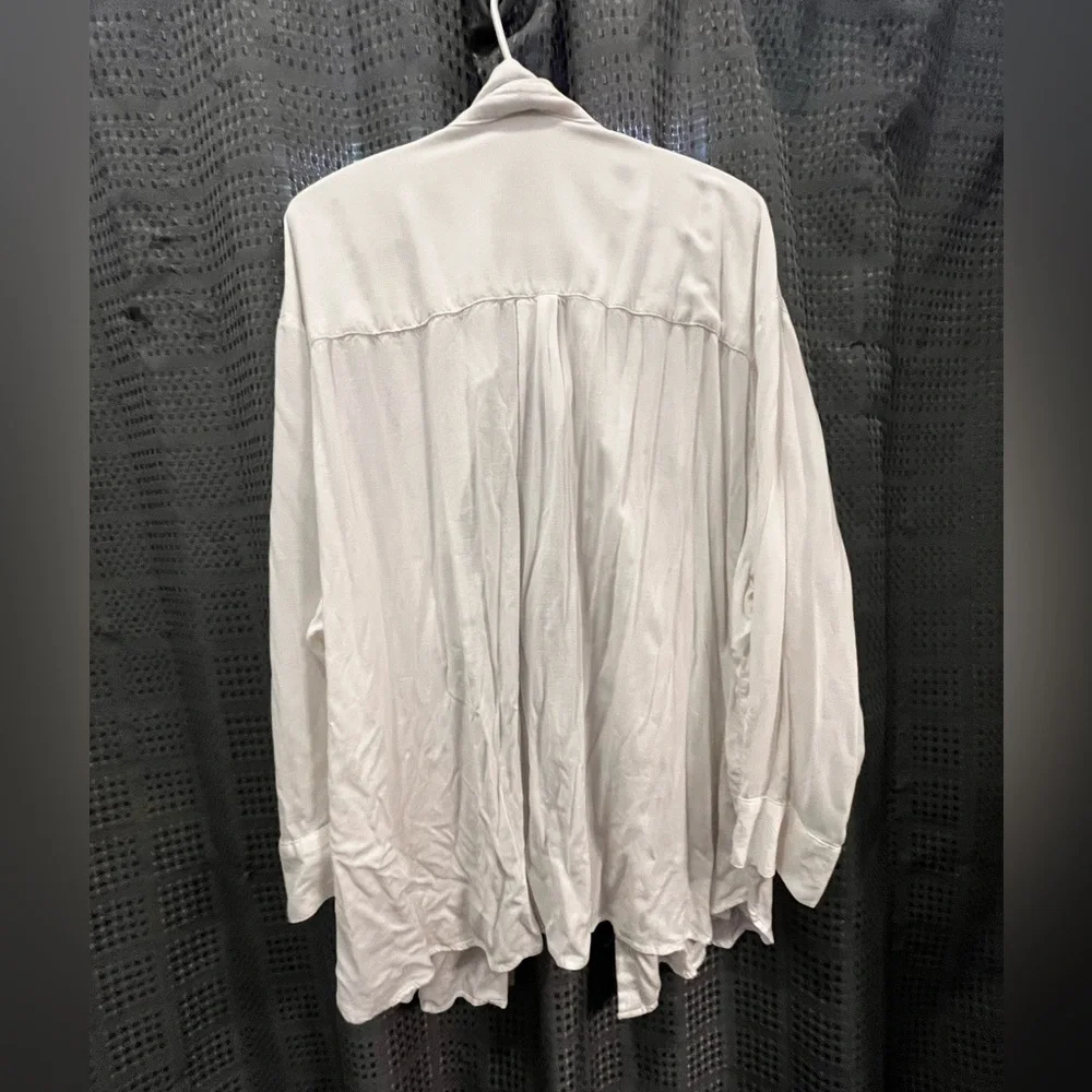 Torrid button up - Picture 4 of 4